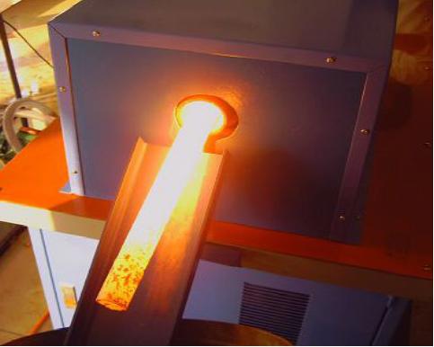 中頻感應加熱爐http://m.mwpop.cn/